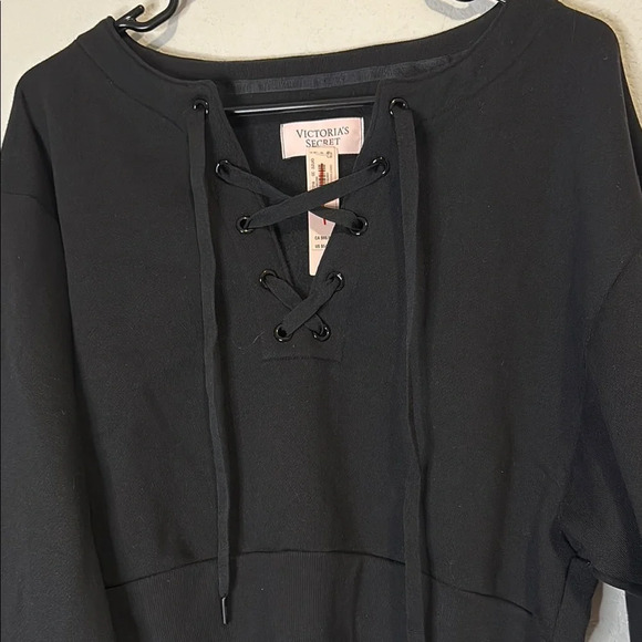 Victoria's Secret NWT Black Lace-Up cropped Sweatshirt Medium - Picture 3 of 5